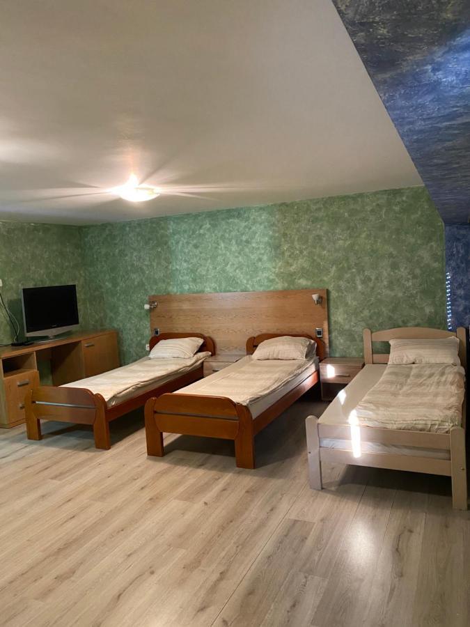 Apartments & Camp Stanisic Nikšić Dış mekan fotoğraf