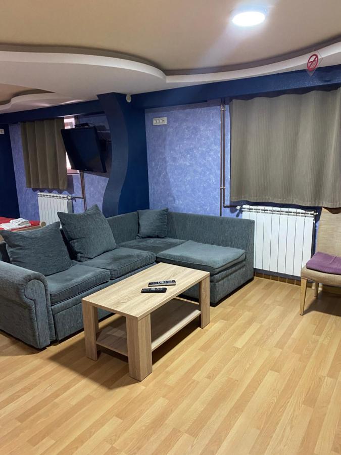 Apartments & Camp Stanisic Nikšić Dış mekan fotoğraf